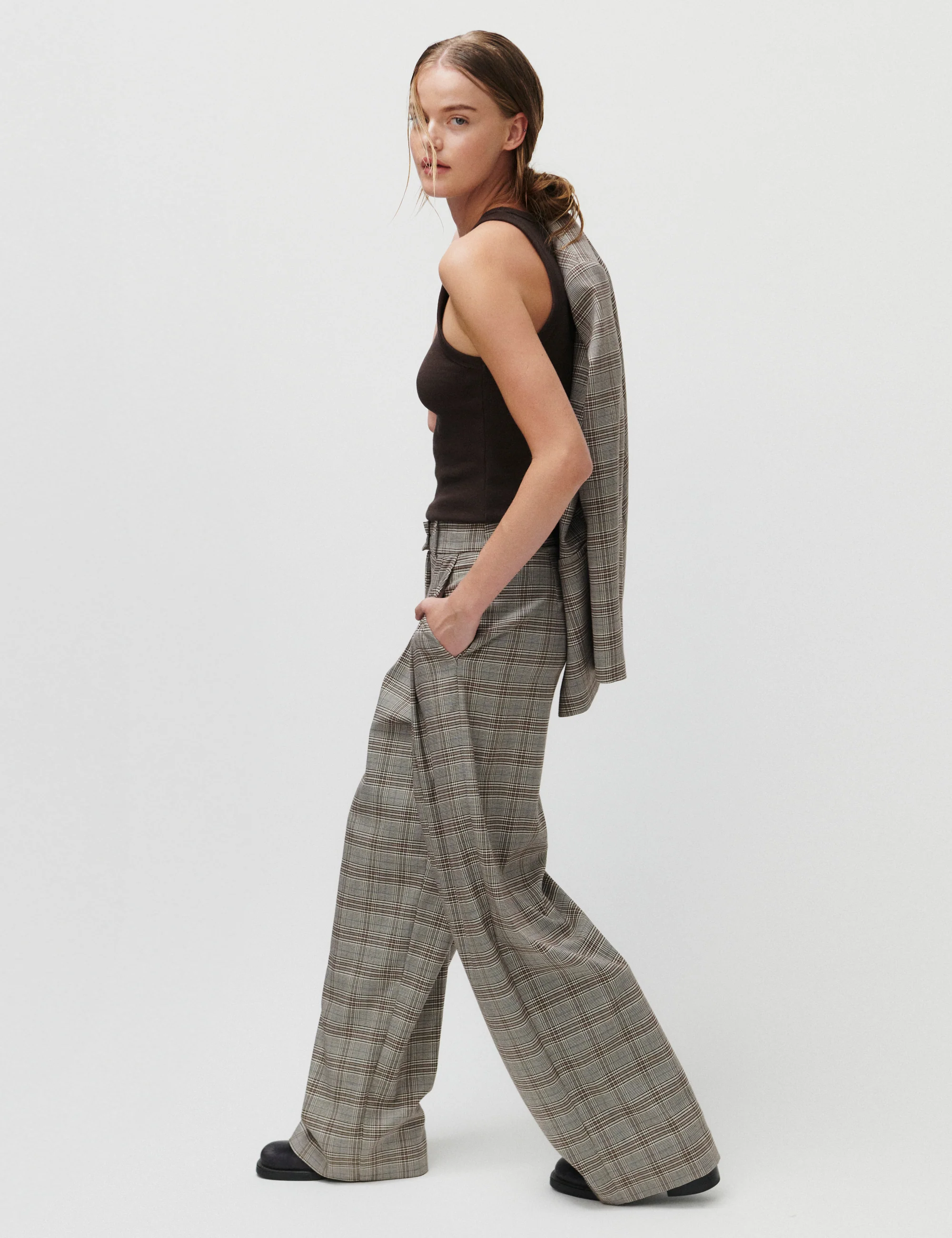 2ND Mylos - Checked Suiting - Taupe Gray - Image 6