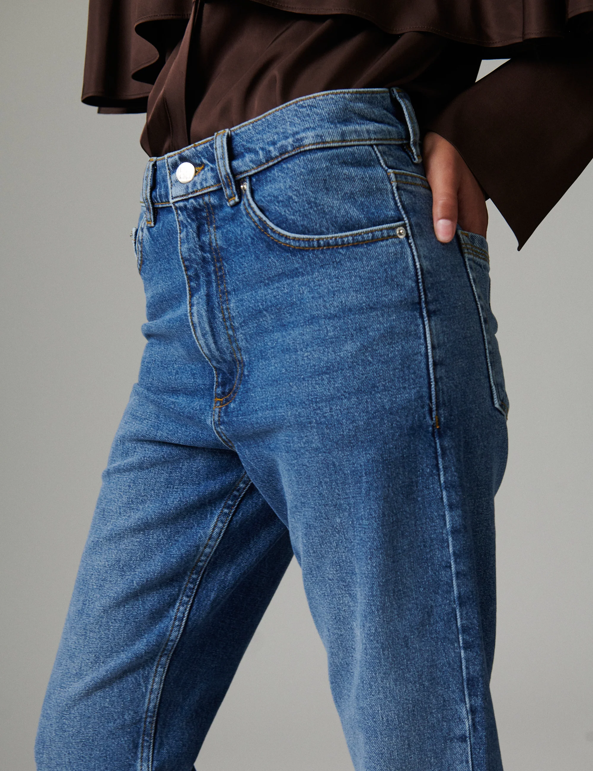 Adama - Medium Denim Stretch - Jeans - Light Blue - Image 2
