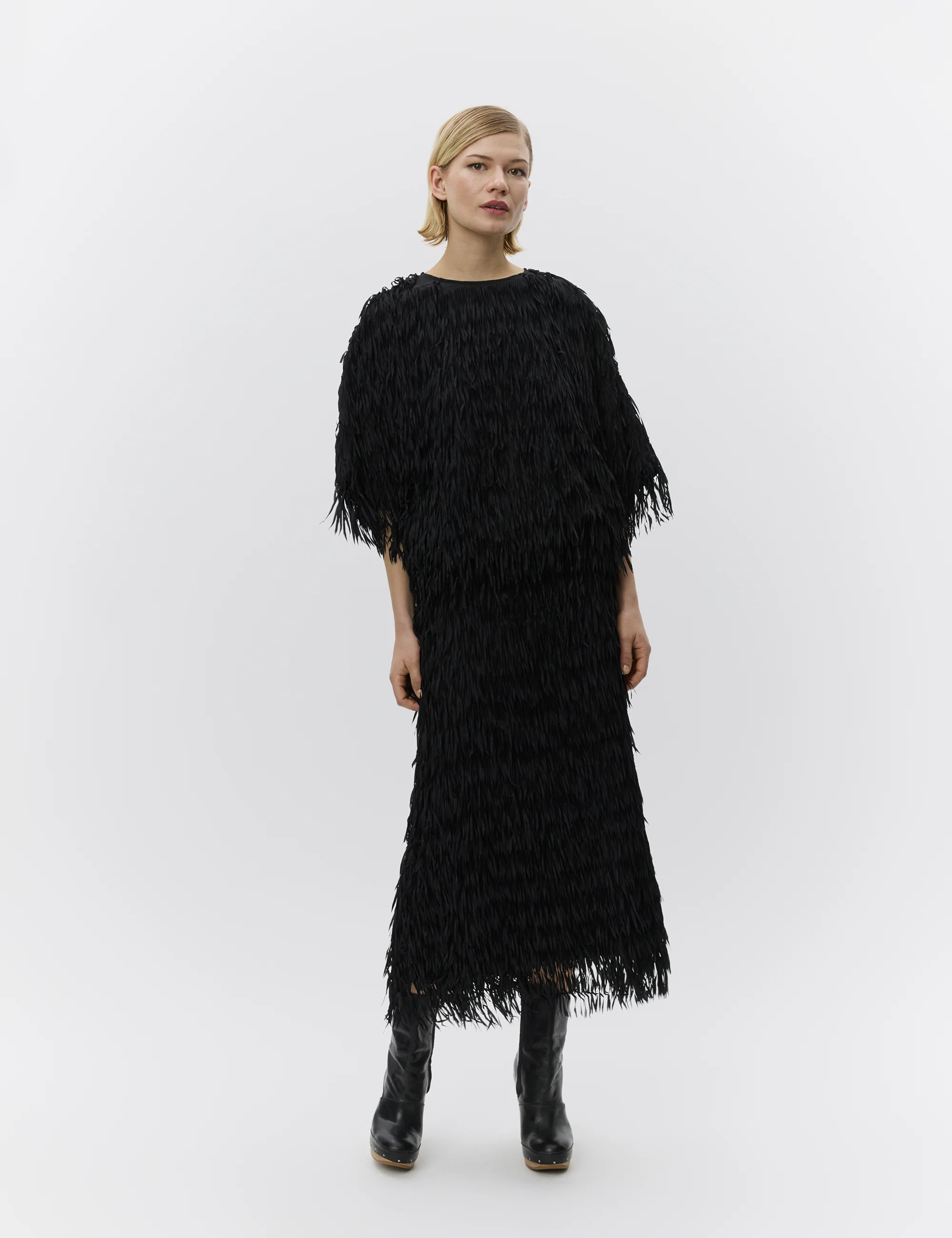 Barcelona - Delicate Fringes - Blouse - Black - Image 2