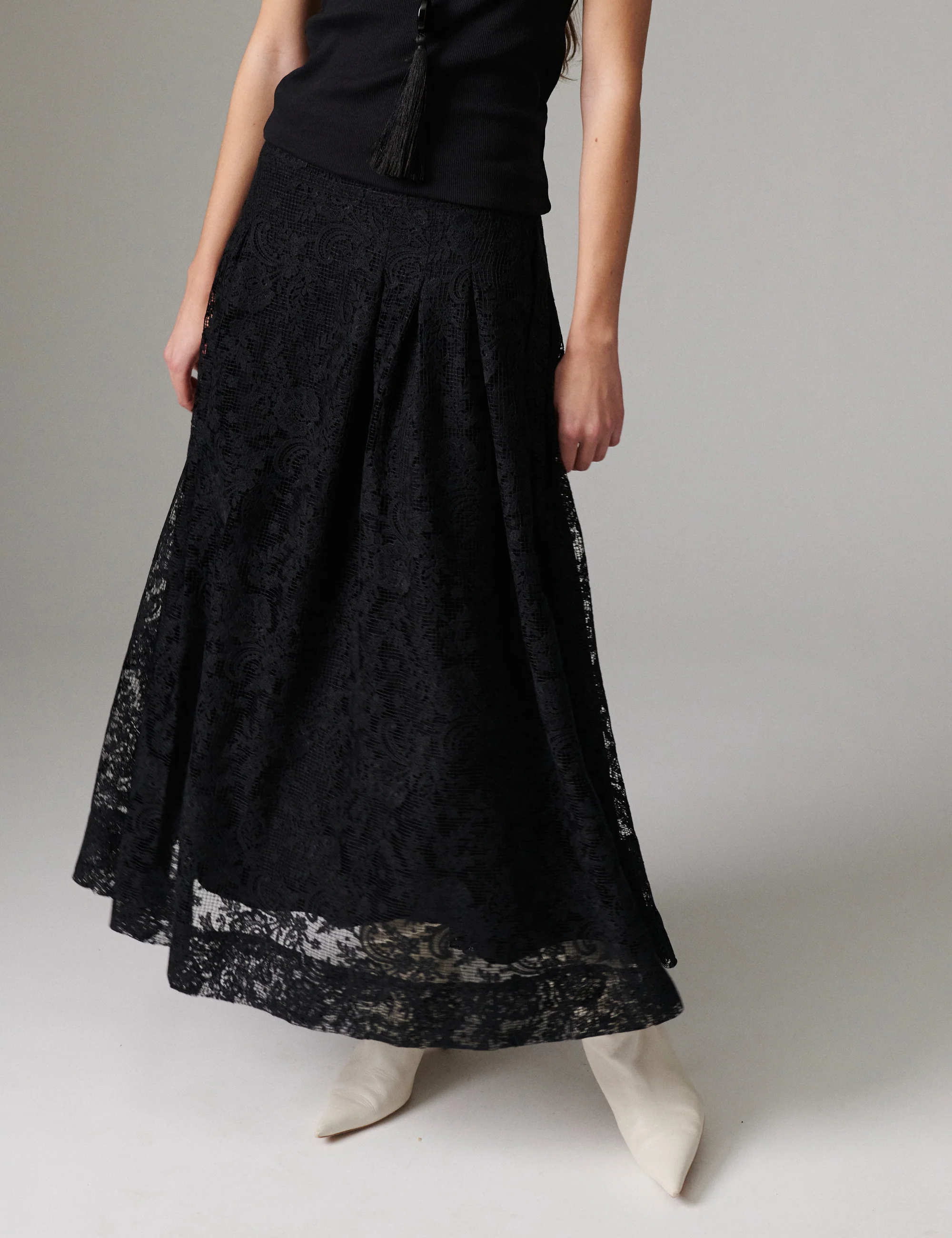 Chai - Day Crochet - Skirt - Black