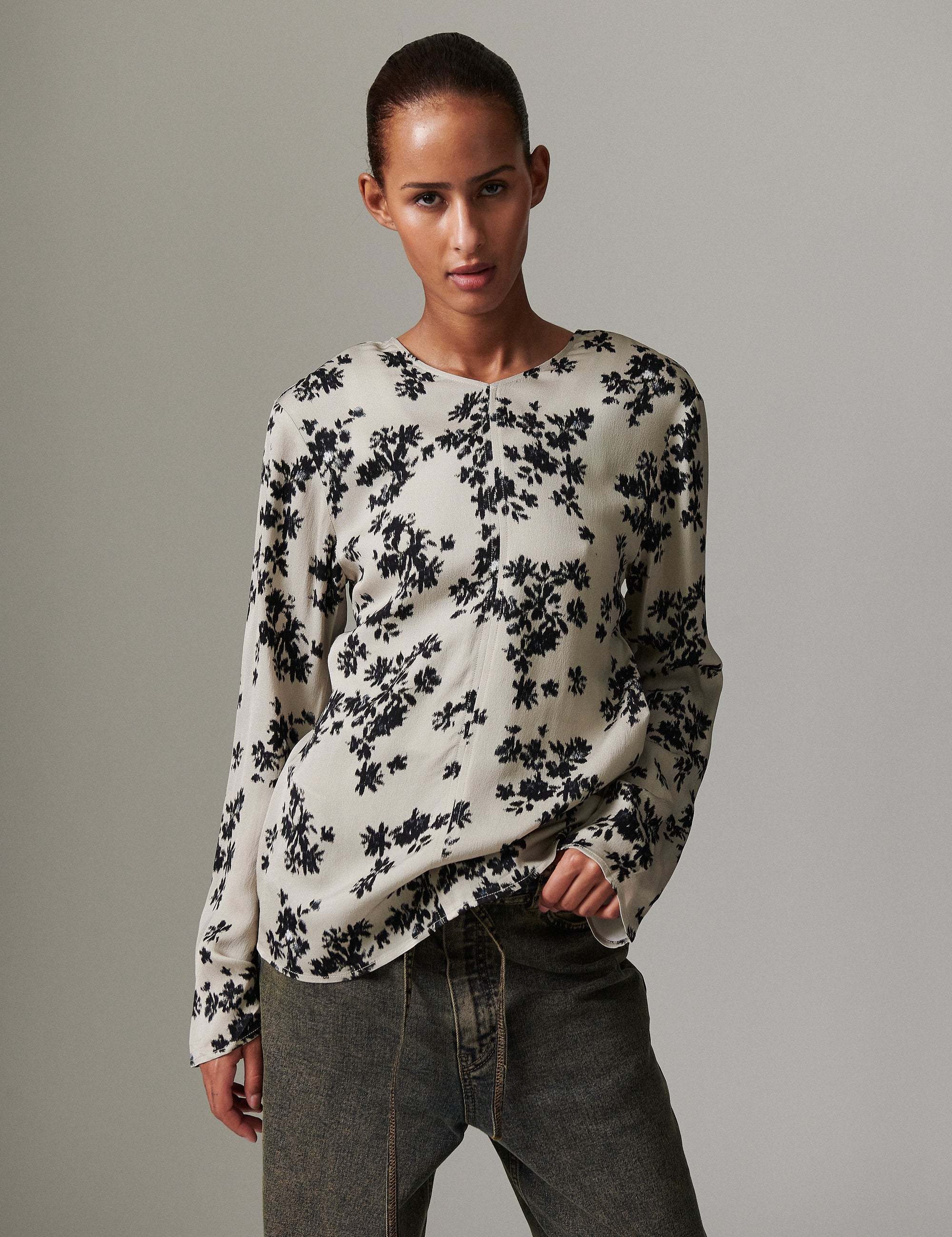 Davies - Stretched floral - STRETCHED FLORAL