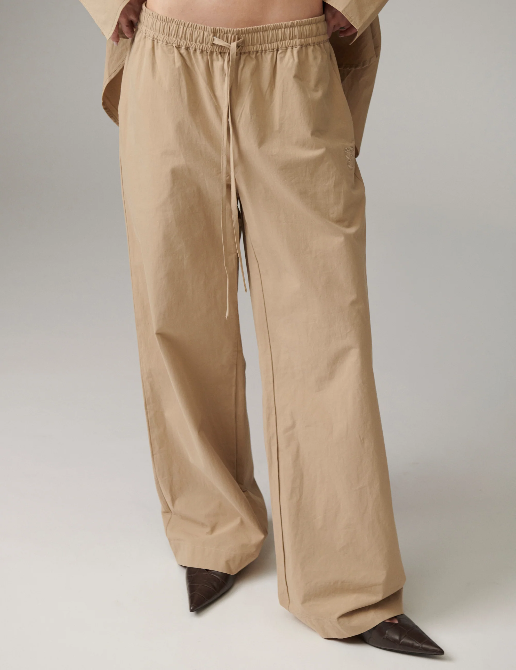 DAYZena - Cottaline - Pants - TAUPE