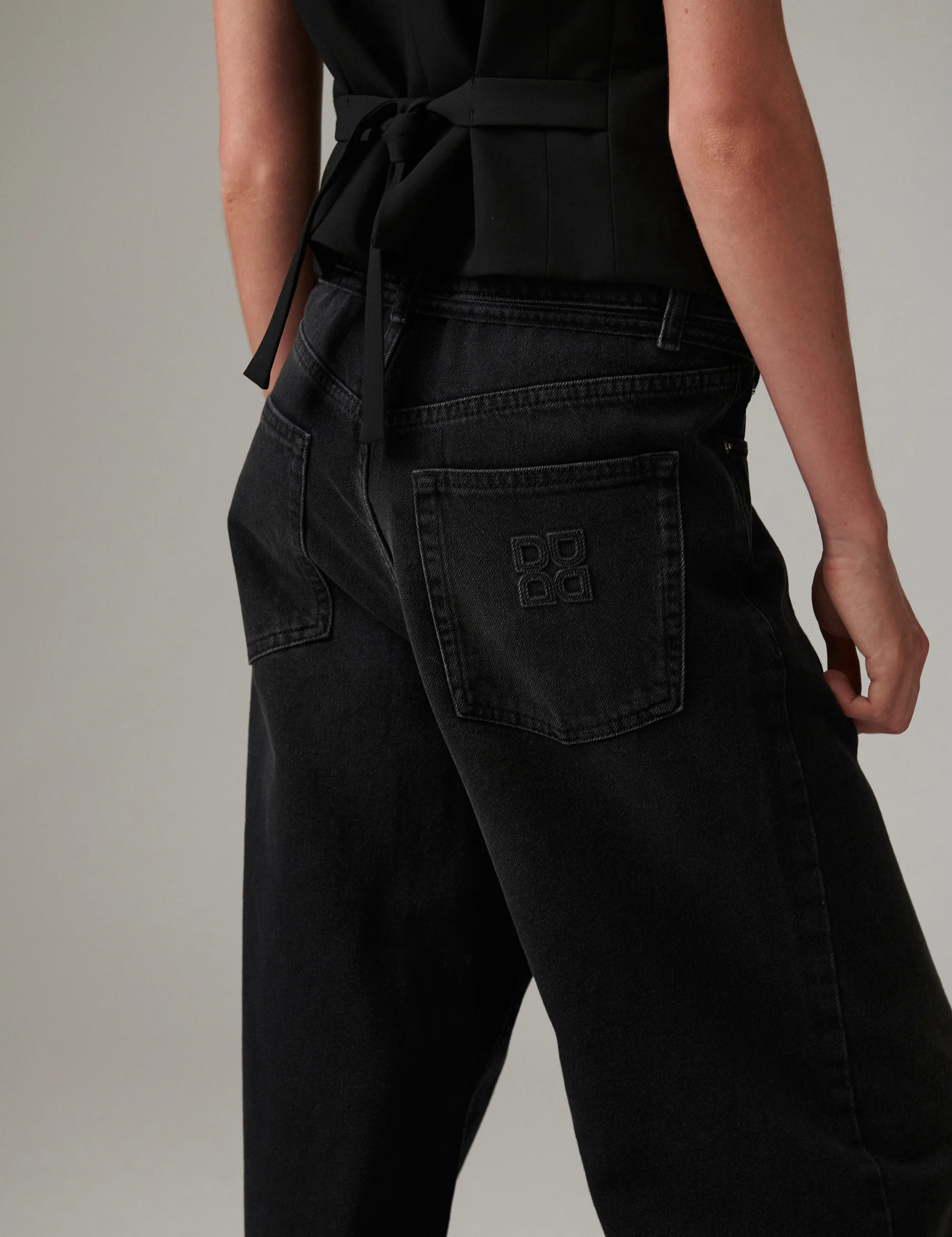 Elijah - Black Washed Denim - Jeans - Black - Image 4