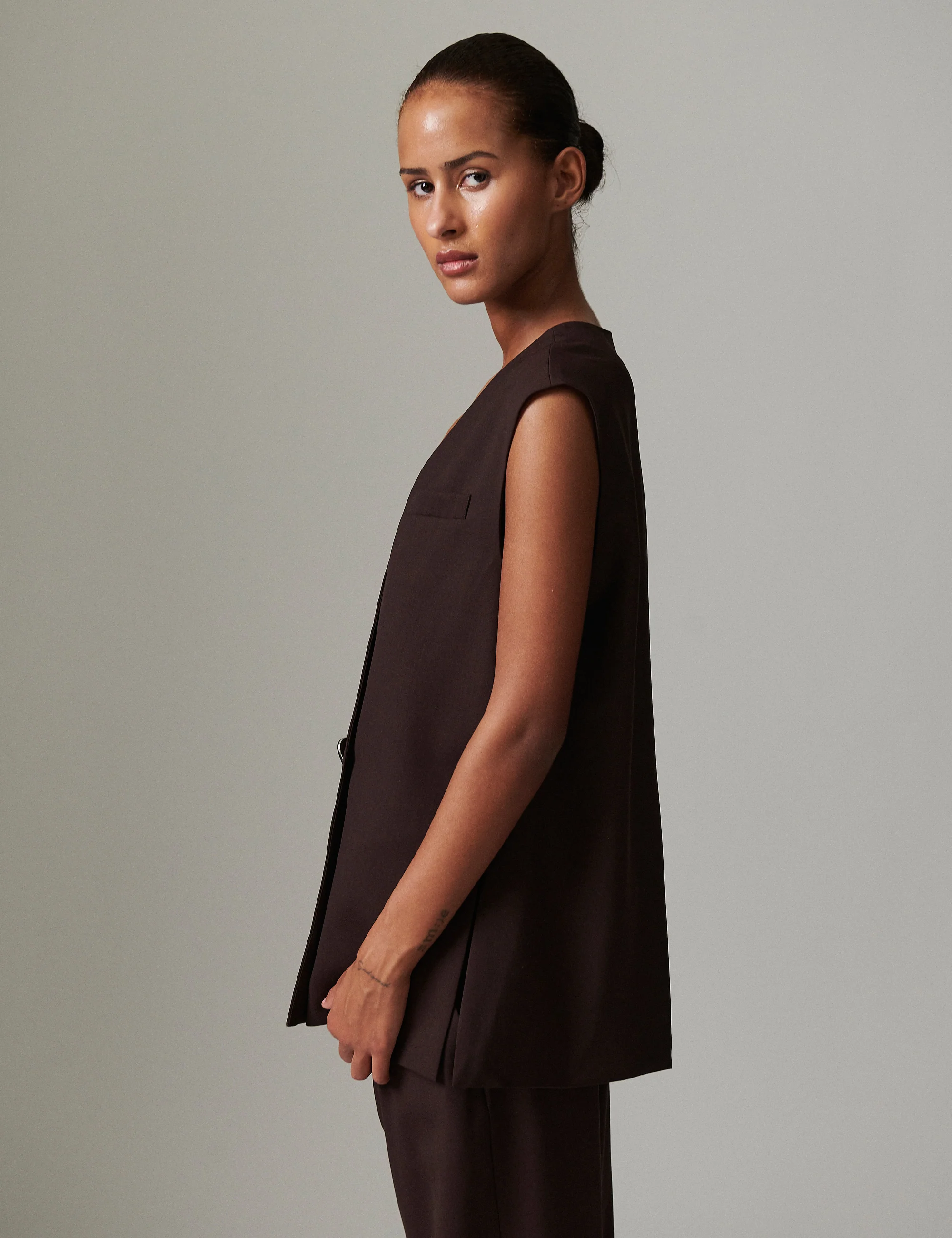 Francine - Classic Wool Blend - CHOCOLATE PLUM - Image 3