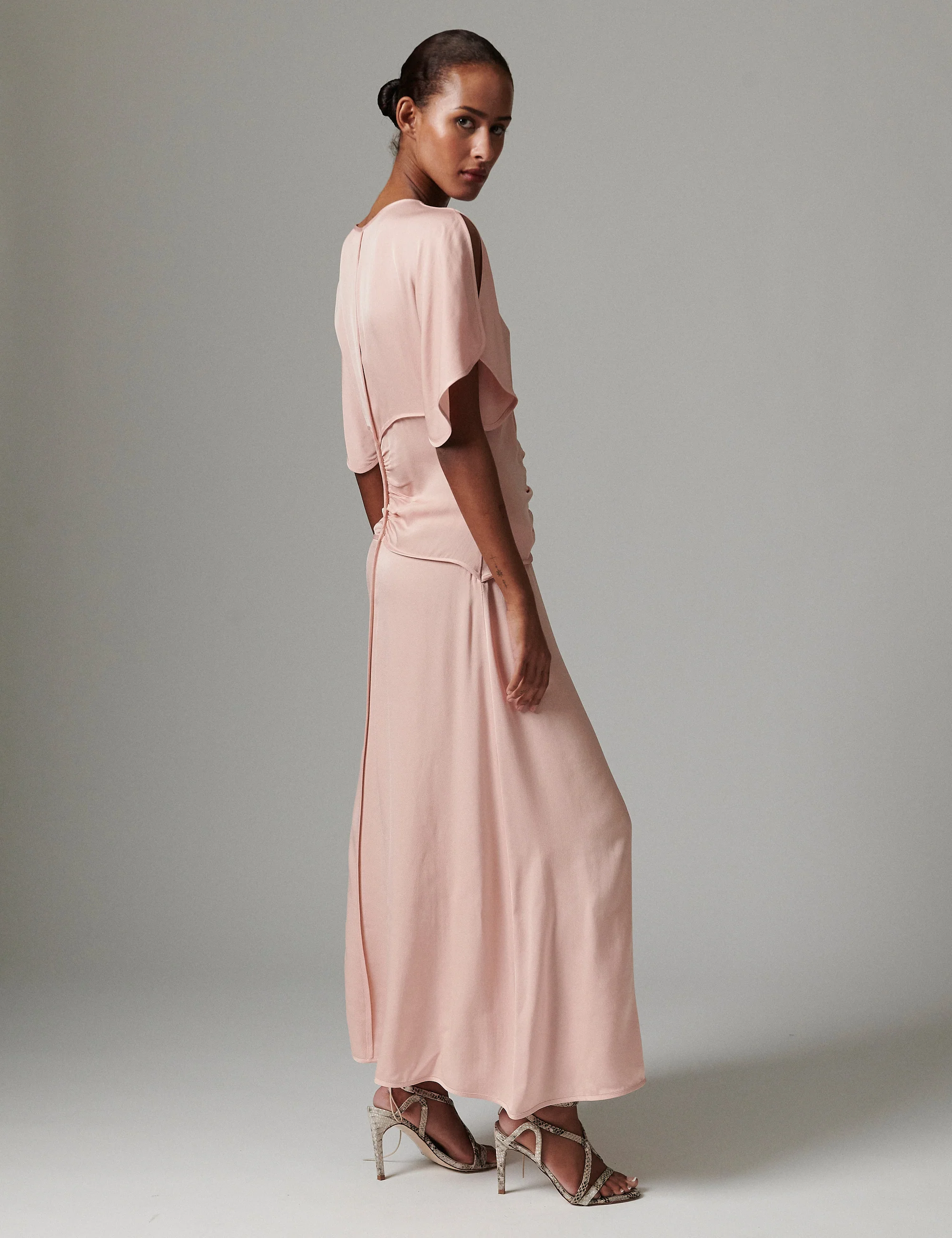 Gigi - Matte Crepe -Dress - ROSE SMOKE - Image 3