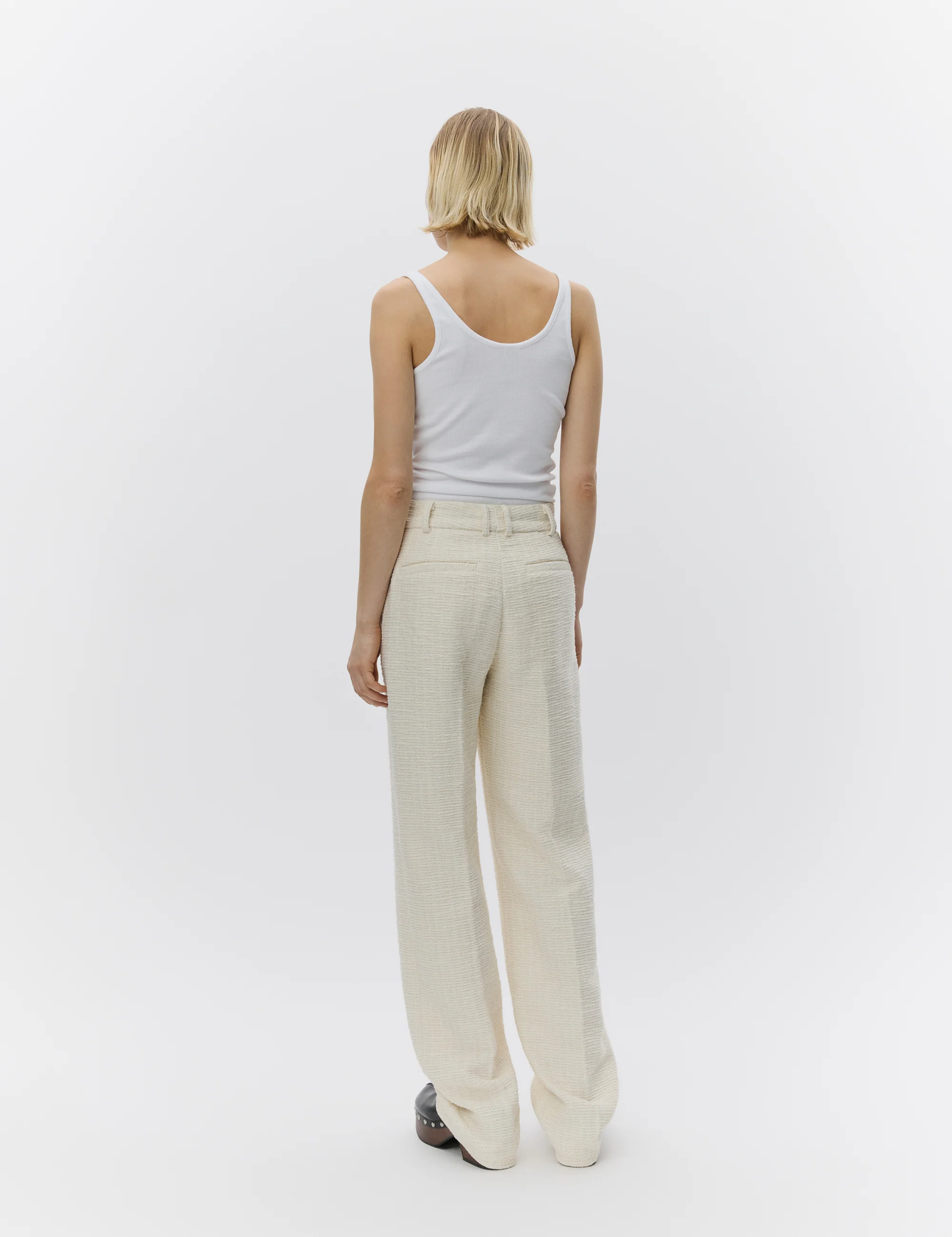 Liliane - Modern Boucle - Pants - PISTACHIO SHELL. - Image 3