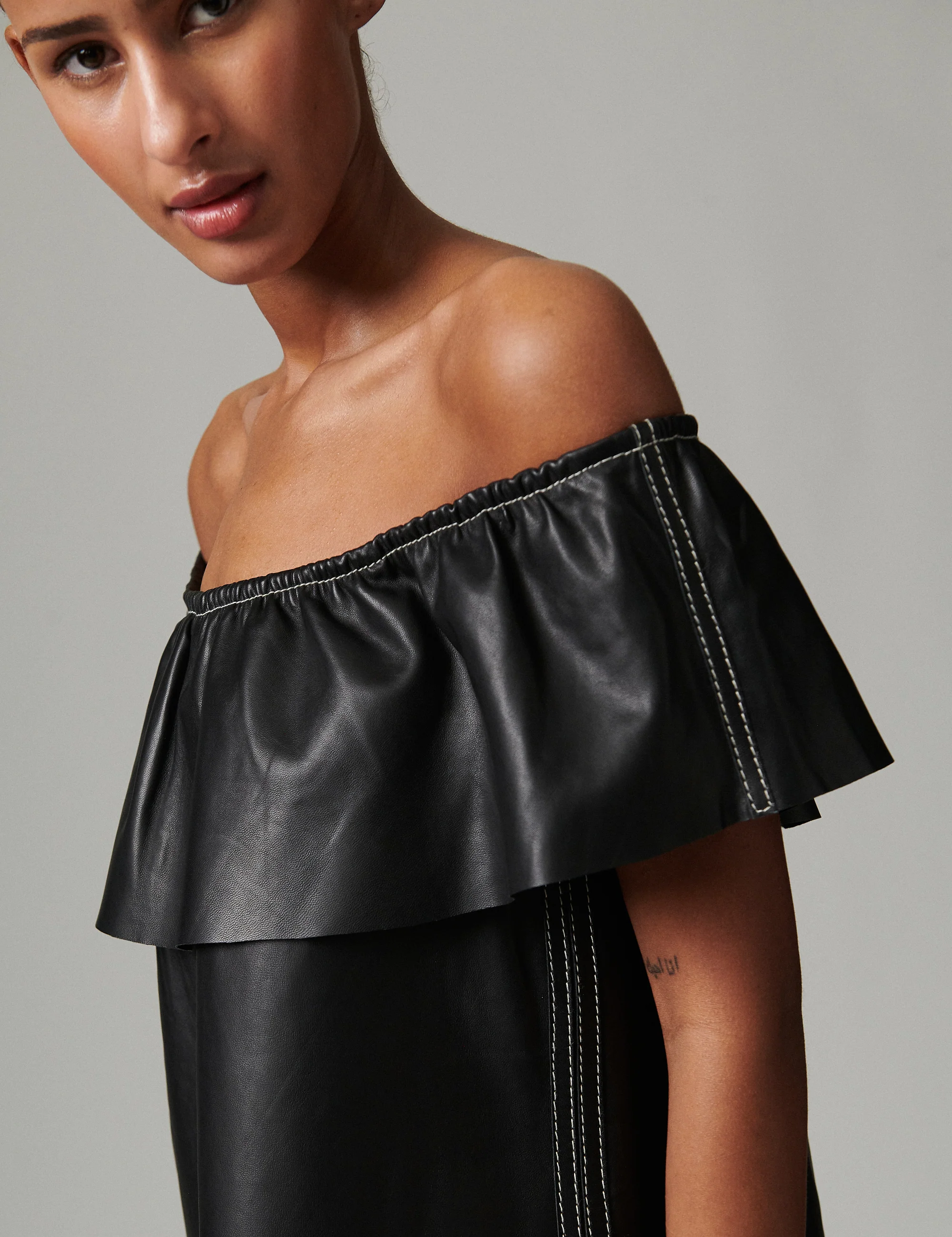 Lira - Soft Lamb Leather - Top - Black