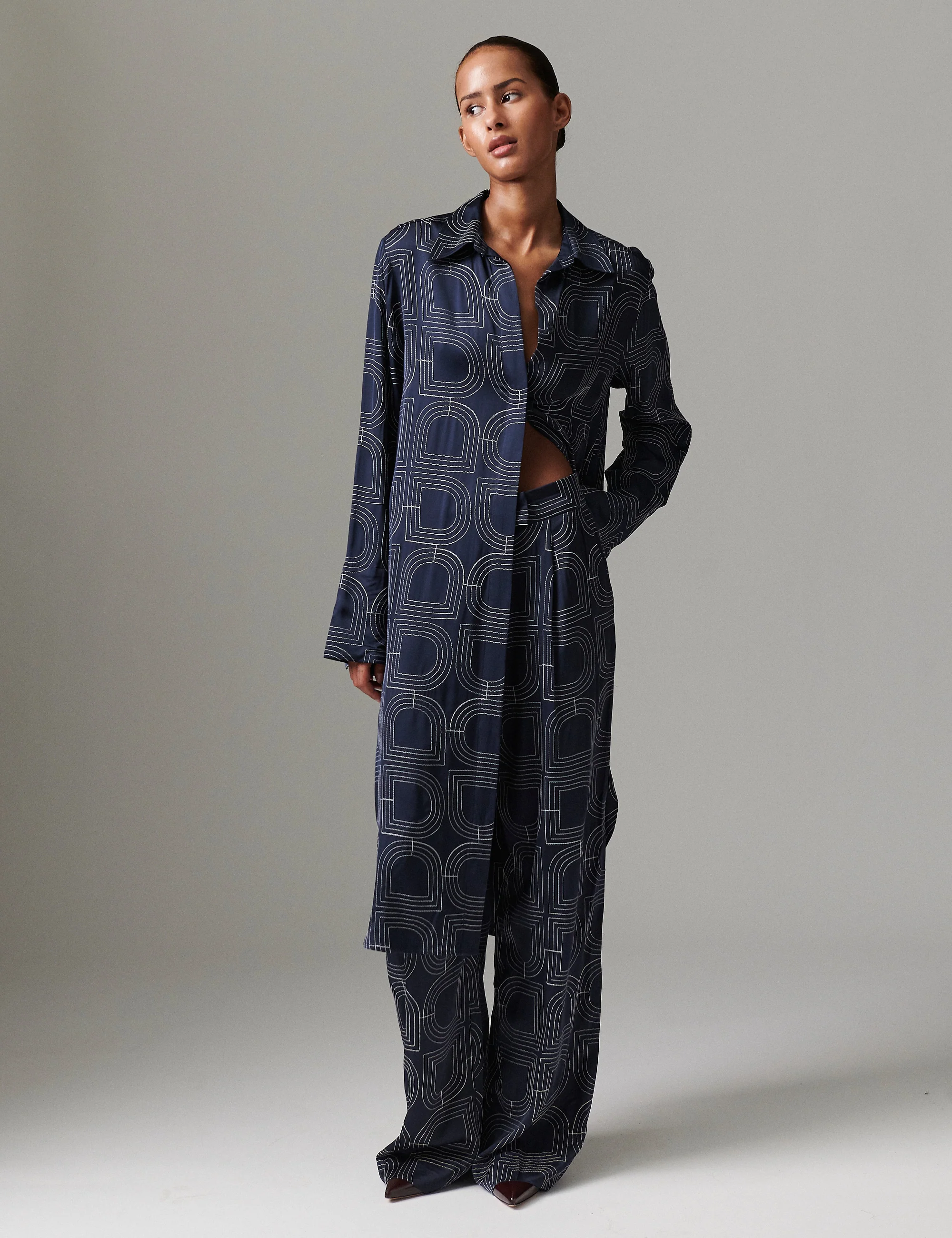 Lissy - Fluid Viscose Stitch - DARK SAPPHIRE.