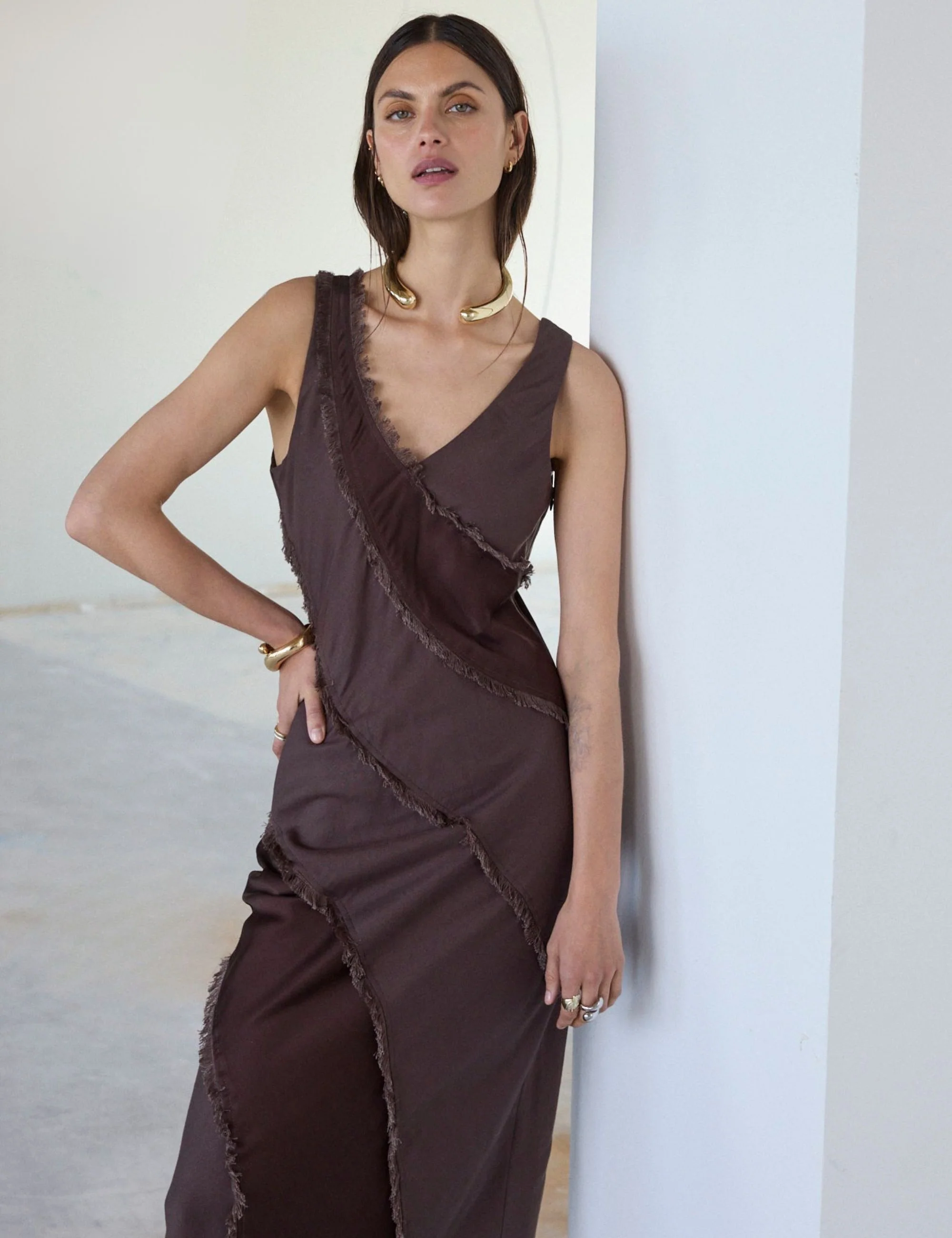 Madeline - Contrast Linen - Dress - Coffee Bean - Image 2