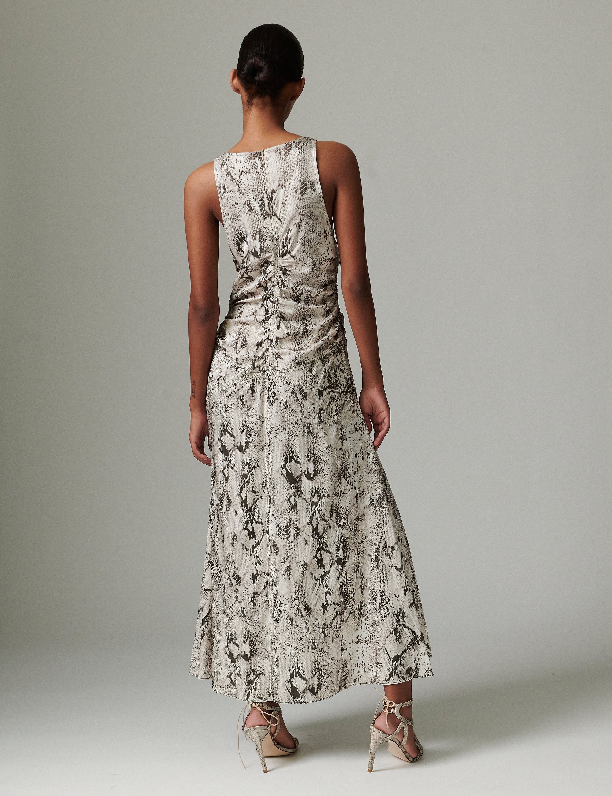 Mino -Viscose Stretch - Dress - SNAKEY - Image 4