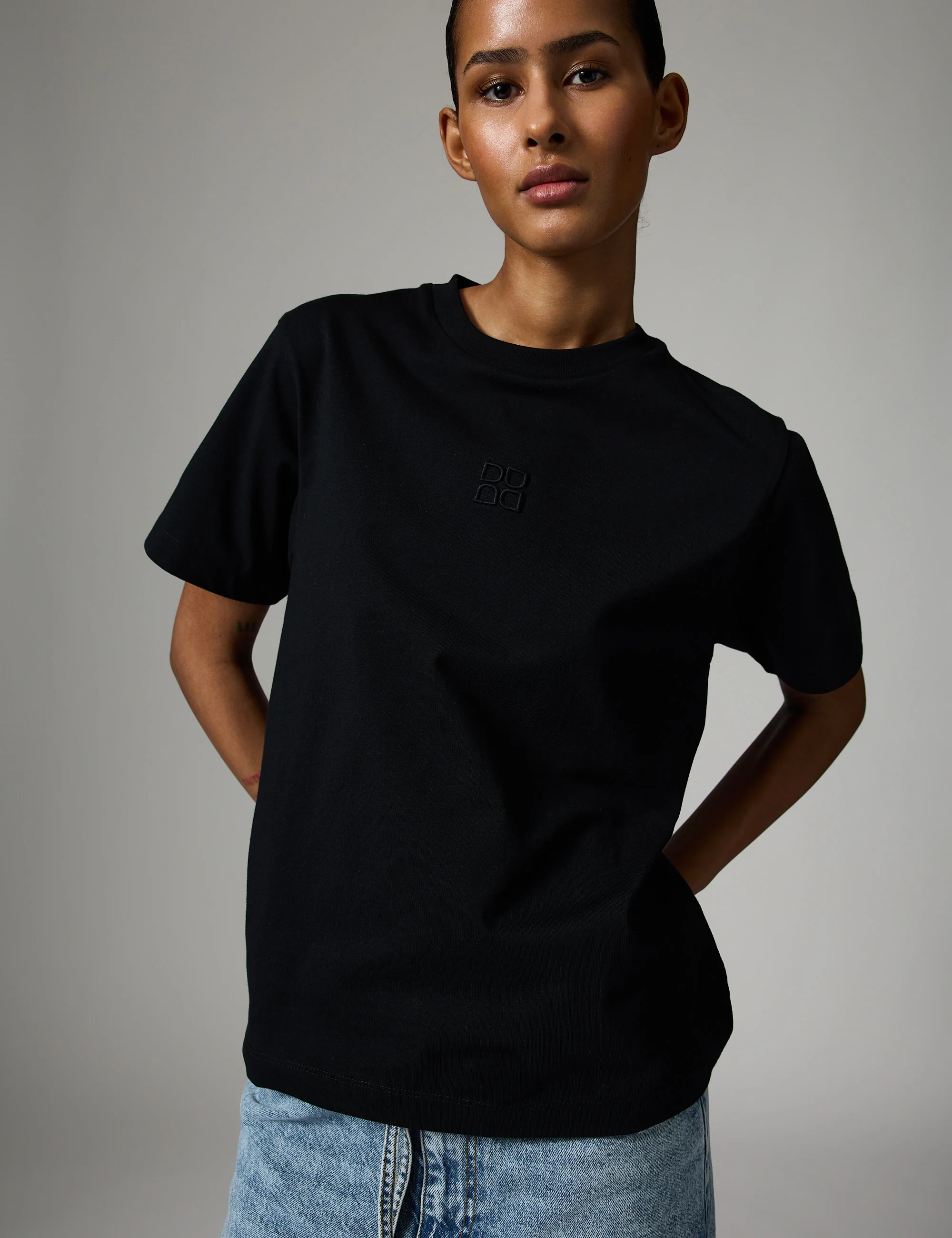 Parry - Heavy Jersey - T-shirt - Black