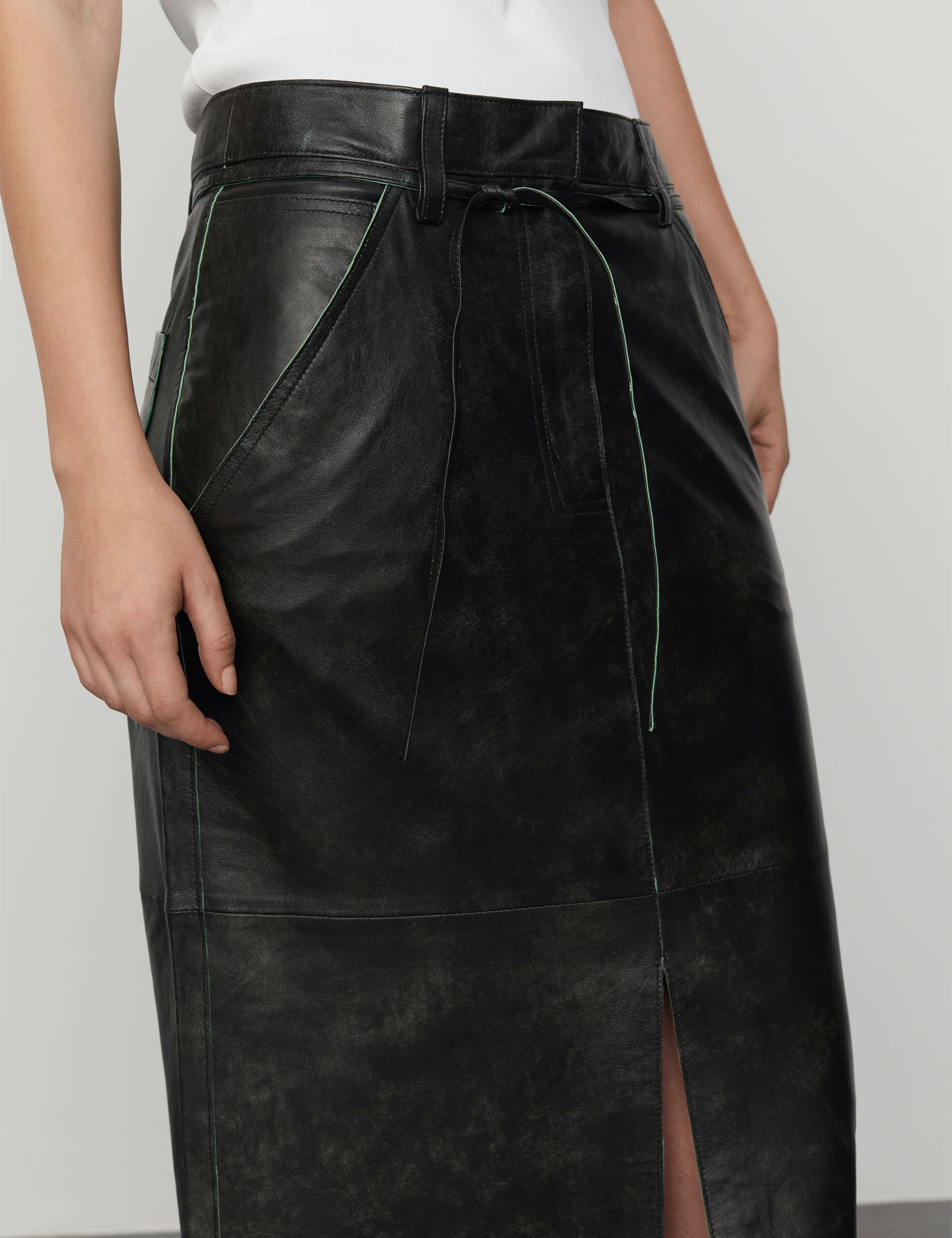 Penn - Black - Image 6