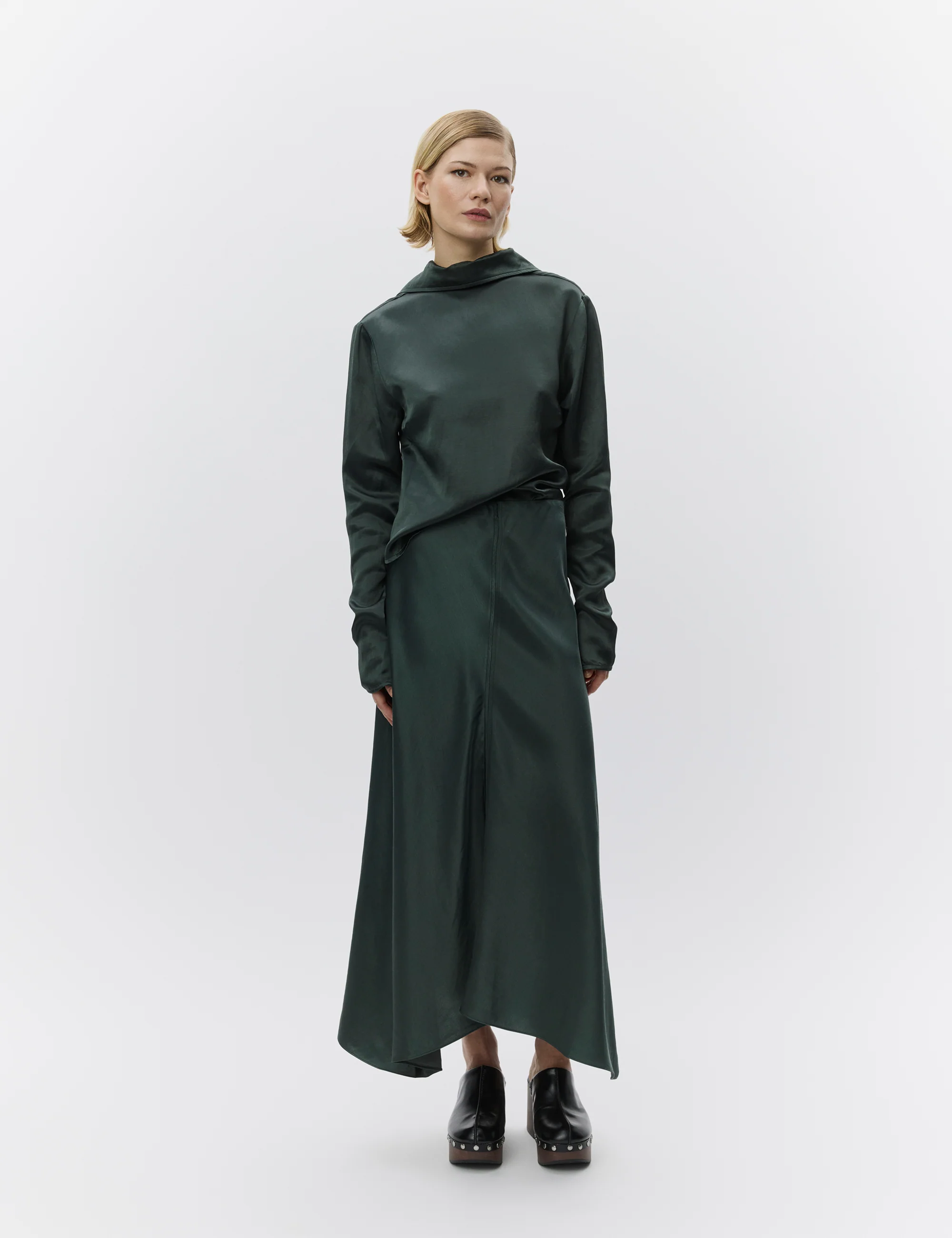 Rian- High Shine Blend - Skirt - URBAN CHIC