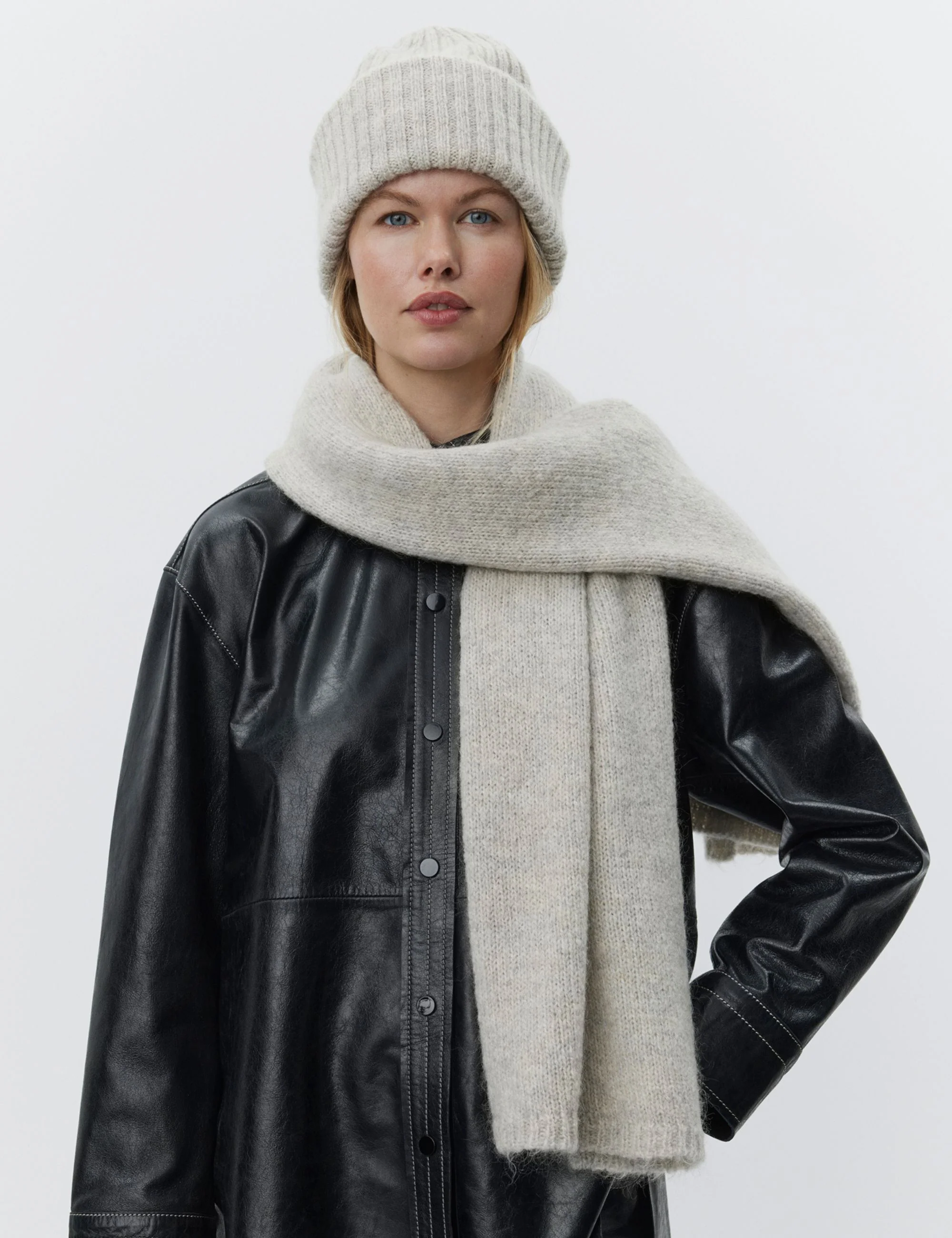 Sine - Soft Mohair - Light Grey Melange - Image 6