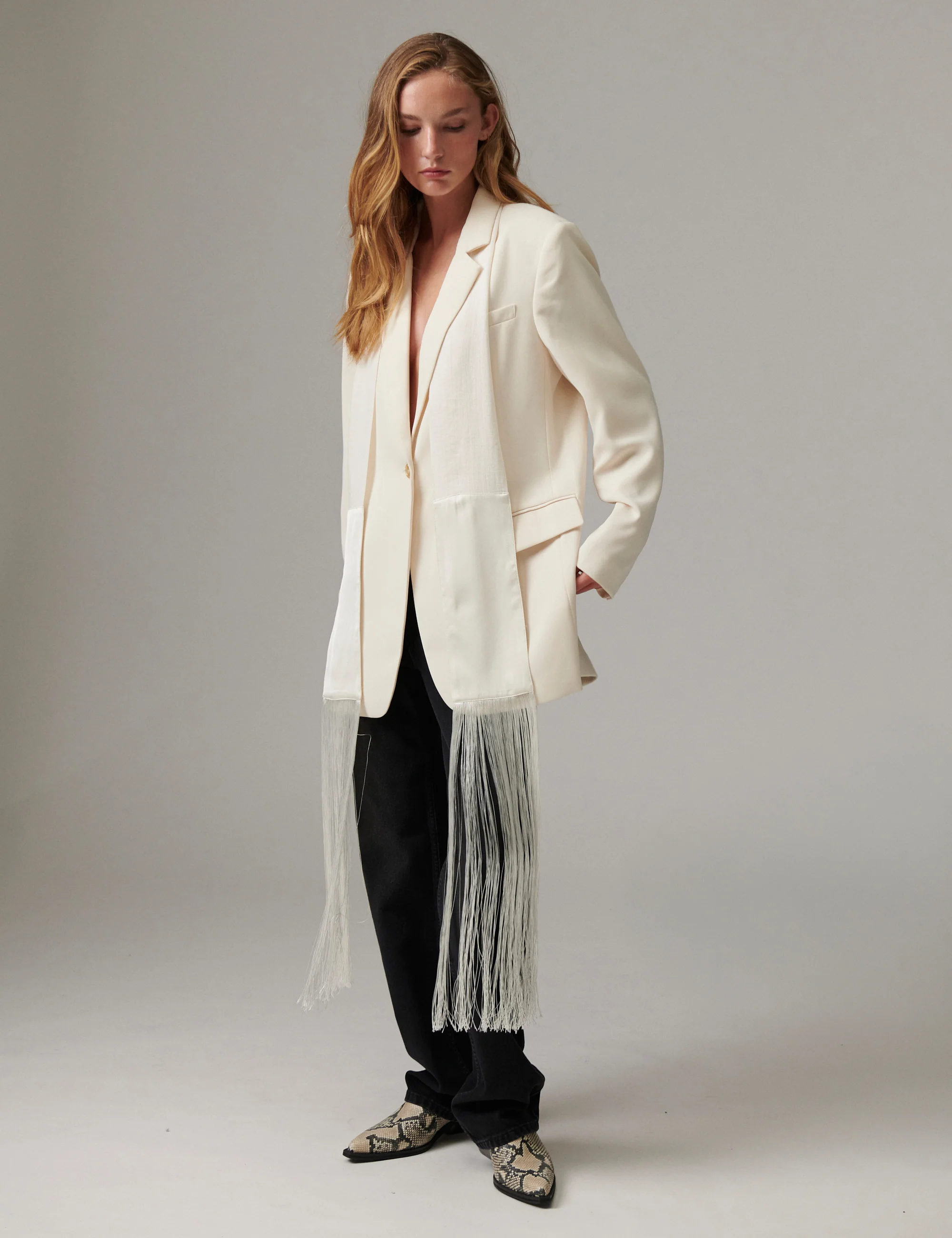 Tory - Contrast Linen - Scarf - Jet Stream - Image 3