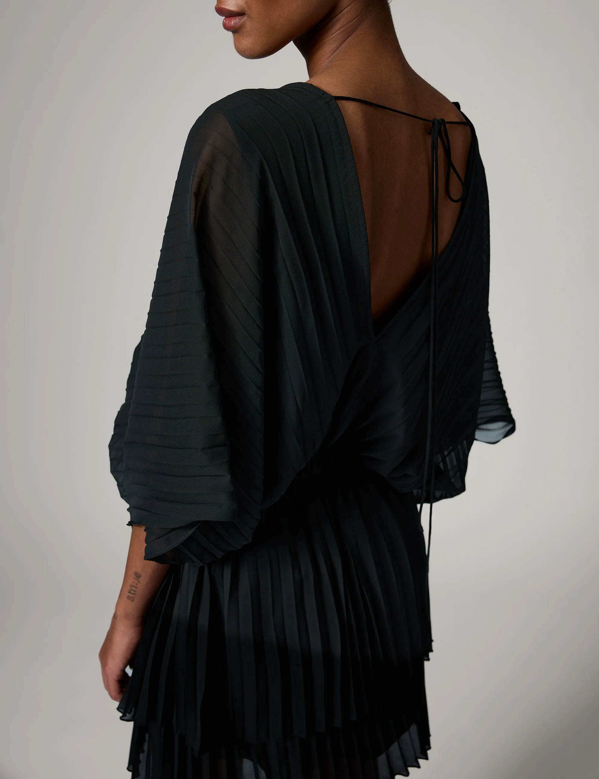 Young - Chiffon Plisse - Dress - Black - Image 3